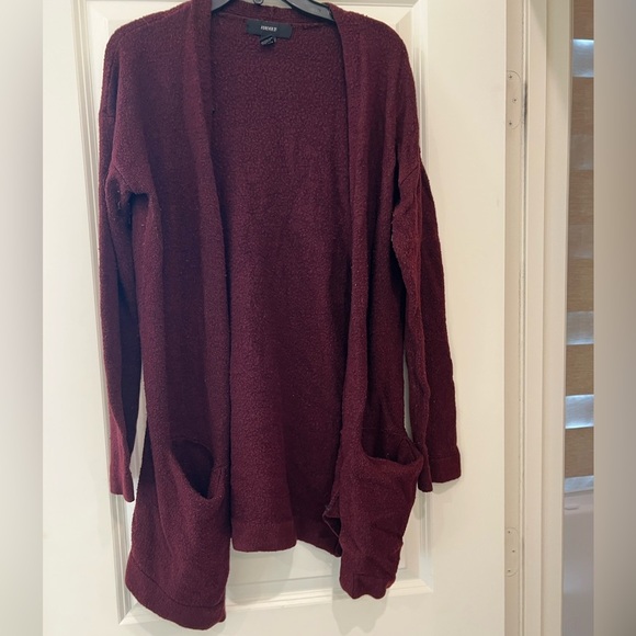 FOREVER 21 SMALL BURGUNDY PLUSH CARDIGAN (fits like M/L) - Picture 7 of 8